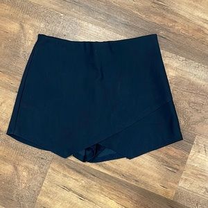 American Threads Envelope Skort